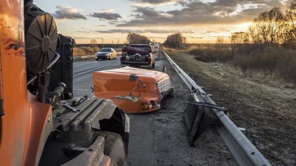 Concept photo: Georgia tractor-trailer accident kills one