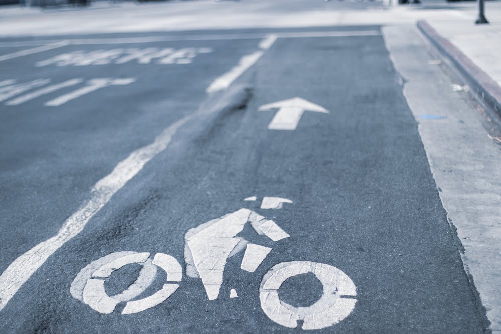Grimesland, NC – Bicyclist Killed in NC-33 Crash at Country Rd